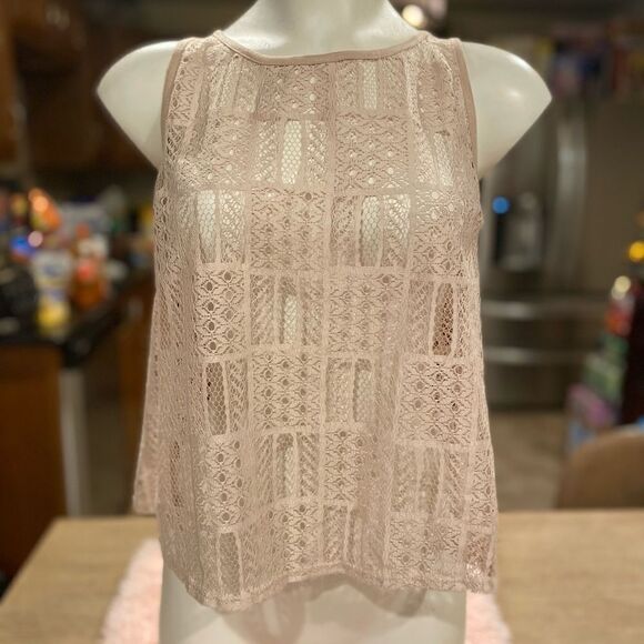 Laced blouse - Picture 1 of 6